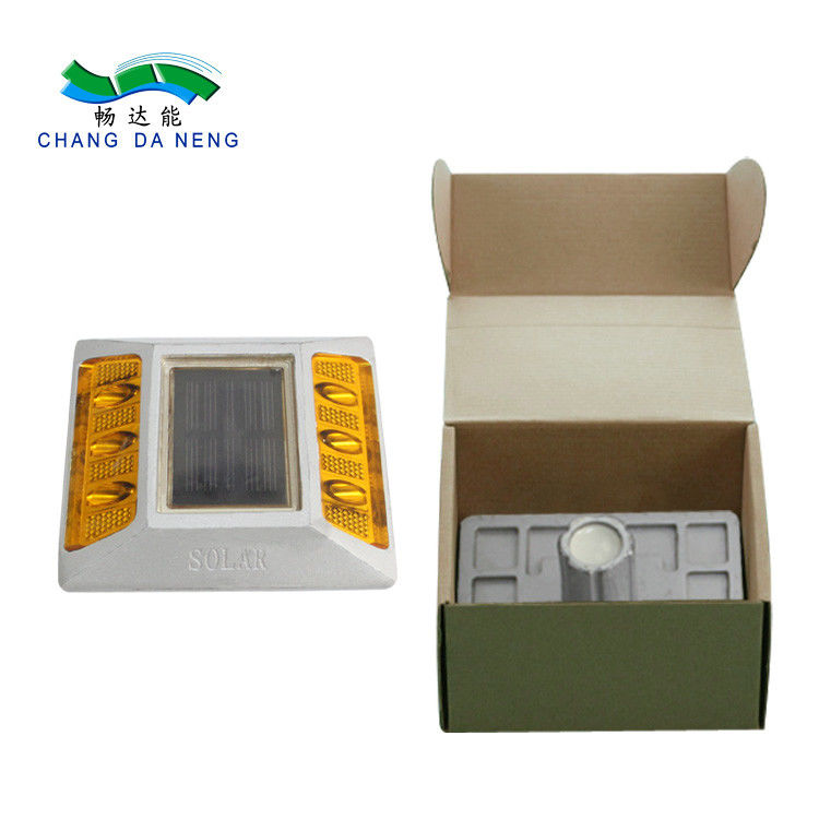 एम्बेडेड एल्यूमीनियम सोलर स्पाइक रोड स्टड सोलर पावर ट्रैफिक चेतावनी लैंप मार्कर