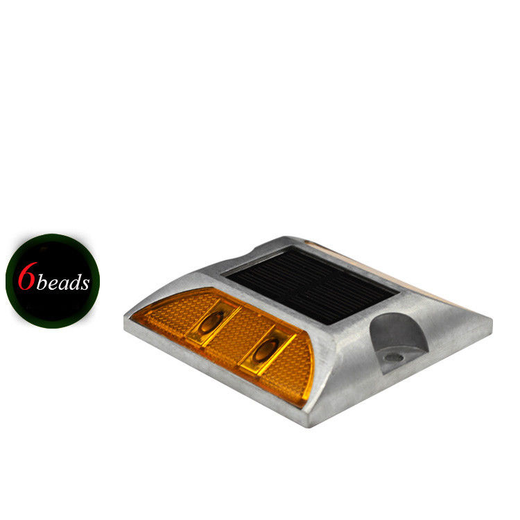 प्रतिबिंबित चमकती सौर एलईडी रोड मार्कर लाइट स्टड लैंप चमकती सौर रोड स्टड