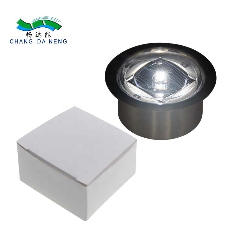 बाह्य सौर डेक लाइट 2V वोल्टेज 65*35 MM उद्यान प्रकाश व्यवस्था के लिए