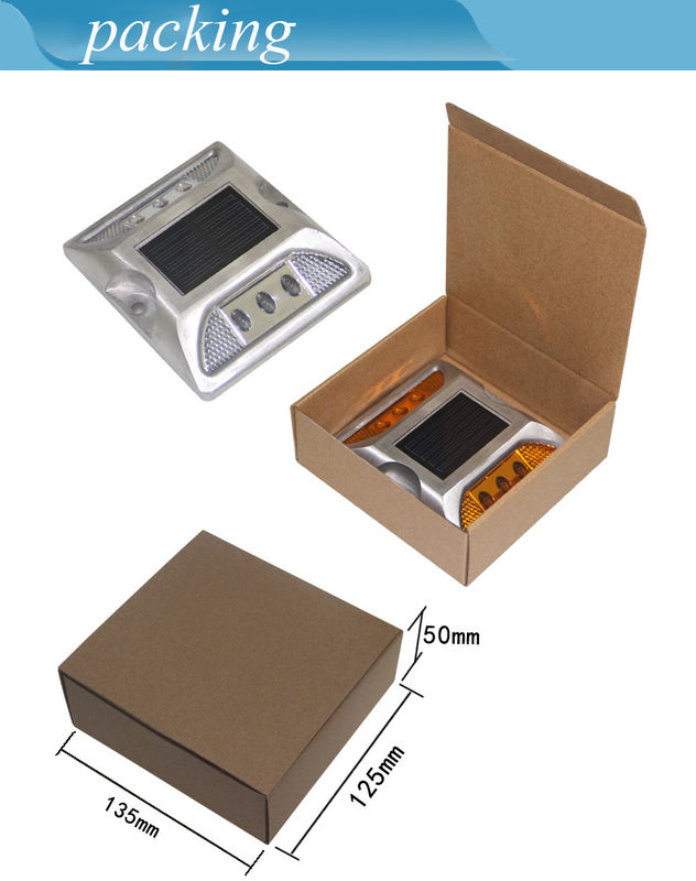 सफेद पीला लाल नीला हरा 330g 2V एलईडी सौर ऊर्जा संचालित सड़क स्टड कार्य तापमान -20C- 70C एल्यूमीनियम मिश्र धातु