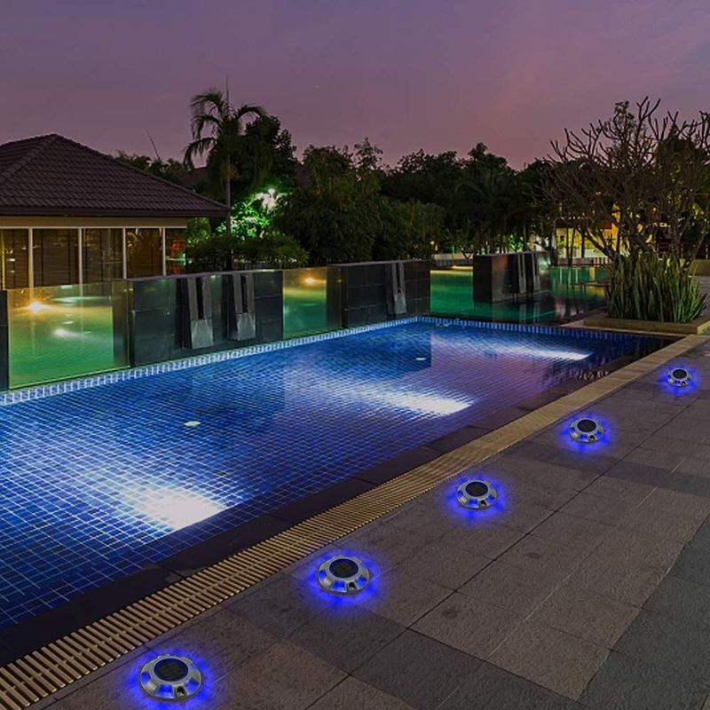 एल्यूमीनियम मिश्र धातु सौर सड़क स्टड के साथ 6000K दिन के प्रकाश चेतावनी IP67 जलरोधक और 2 साल की वारंटी